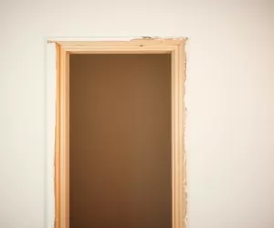 Koszt montażu drzwi z ościeżnicą
